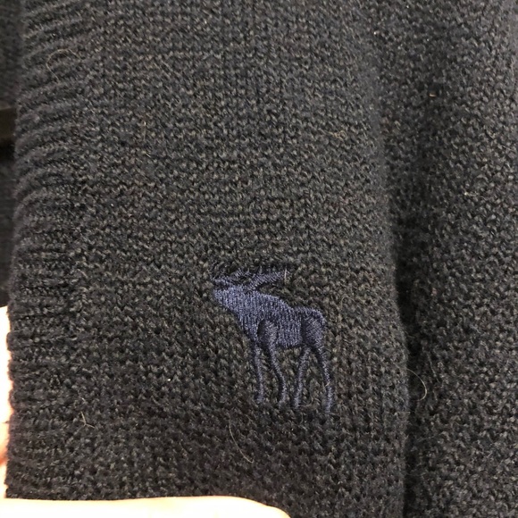 cardigan - Picture 4 of 4